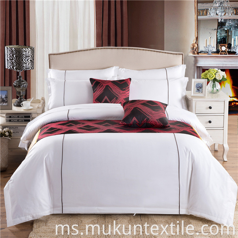Hotel bed linen (9)